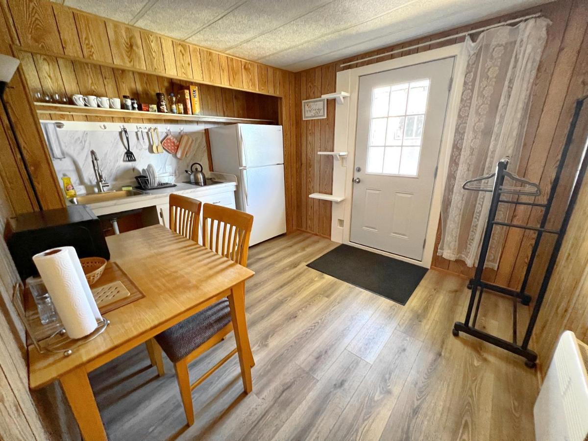 1 Bedroom Home Near Lassen Volcanic Park Paynes Creek Extérieur photo