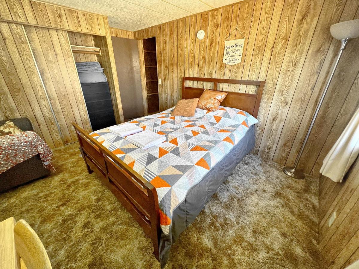 1 Bedroom Home Near Lassen Volcanic Park Paynes Creek Extérieur photo